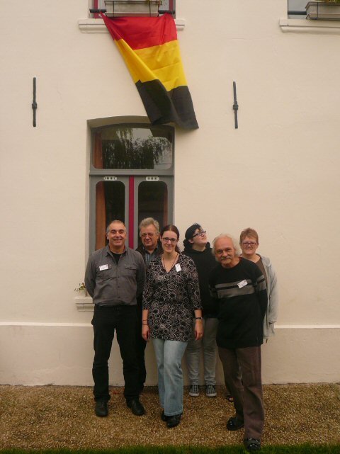 Xavier, Deborah et Rony, représentant de la Belgique