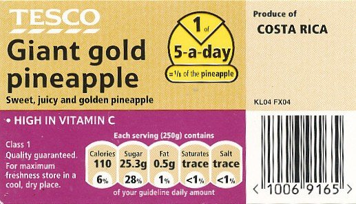 tesco giant gold pineapple high in vitamin C produce of Costa Rica KL04 FX04 <10069165>